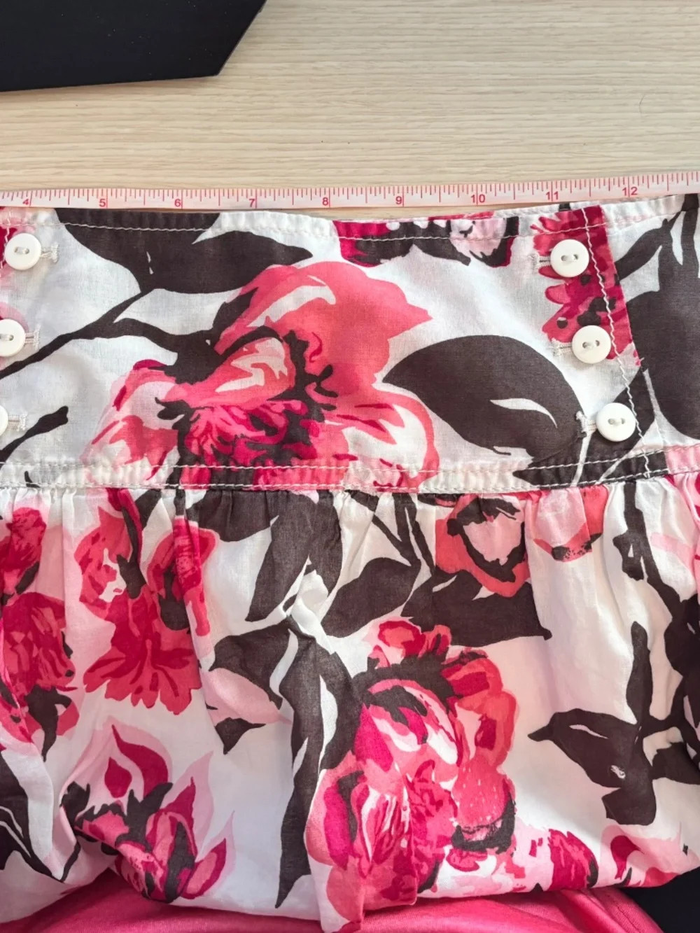 Floral mini skirt